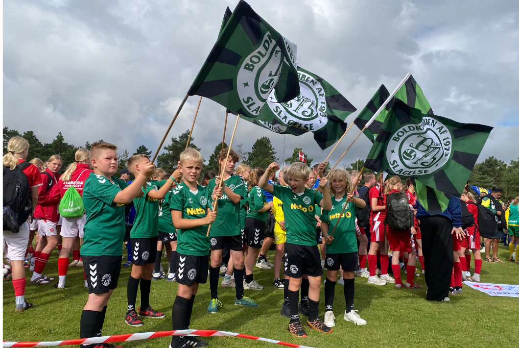 Fodbold B73 spillere fra drengeholdet